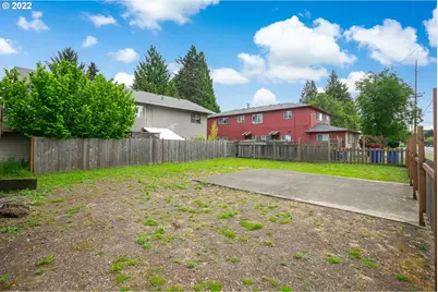 7927 N Fessenden St, Portland, OR 97203 - Photo 7