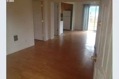 7927 N Fessenden St, Portland, OR 97203 - Photo 11