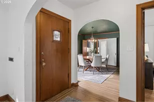 2731 SE Market St, Portland, OR 97214 - Photo 3