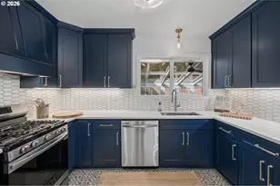 2731 SE Market St, Portland, OR 97214 - Photo 11