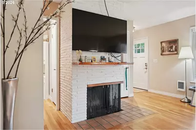 12445 SE Main St, Portland, OR 97233 - Photo 5