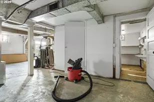 1254 SE Reservoir Ave, Roseburg, OR 97470 - Photo 25