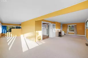 1254 SE Reservoir Ave, Roseburg, OR 97470 - Photo 11