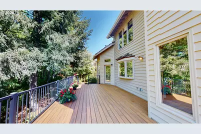 1912 Sunburst Ter, West Linn, OR 97068 - Photo 39