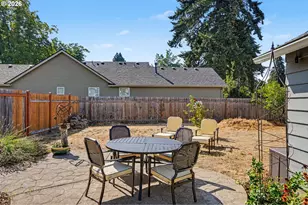 914 Pine St, Silverton, OR 97381 - Photo 37