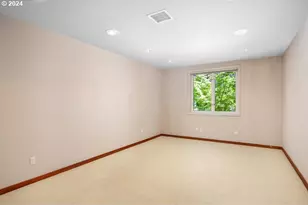 2020 SW Market St Dr, Portland, OR 97201 - Photo 25