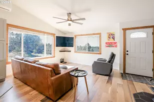 8095 SW High Cone Dr, Terrebonne, OR 97760 - Photo 5