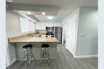 403 E Clackamas Cir, Woodburn, OR 97071 - Photo 17