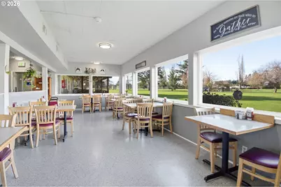 403 E Clackamas Cir, Woodburn, OR 97071 - Photo 45