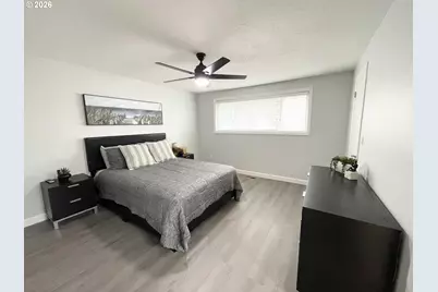 403 E Clackamas Cir, Woodburn, OR 97071 - Photo 23