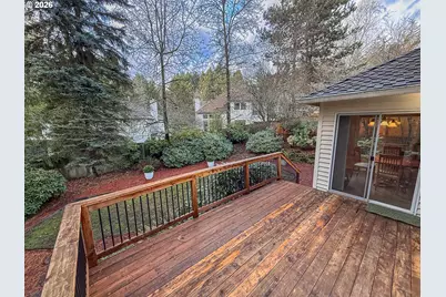 5007 SW Canterbury Ln, Portland, OR 97219 - Photo 19