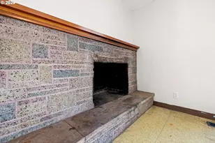 18735 SW Rosa Rd, Beaverton, OR 97078 - Photo 15