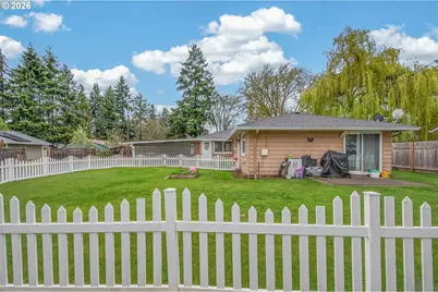 662/664 NW Connell Ave, Hillsboro, OR 97124 - Photo 5