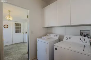 211 W River Ridge Ave, Roseburg, OR 97471 - Photo 29