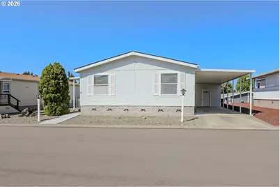 211 W River Ridge Ave, Roseburg, OR 97471 - Photo 3
