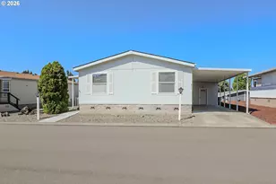 211 W River Ridge Ave, Roseburg, OR 97471 - Photo 3