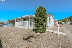 211 W River Ridge Ave, Roseburg, OR 97471 - Photo 47