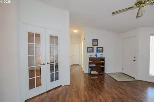 211 W River Ridge Ave, Roseburg, OR 97471 - Photo 11