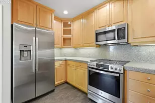 4832 NW Promenade Terrace, Portland, OR 97229 - Photo 13