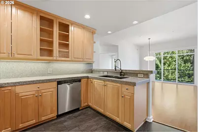 4832 NW Promenade Ter #316, Portland, OR 97229 - Photo 11