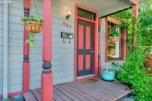 637 NE 17th St, Salem, OR 97301 - Photo 3