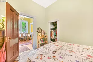 637 NE 17th St, Salem, OR 97301 - Photo 11