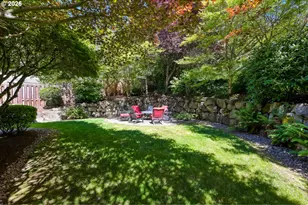 625 SW Comus Ct, Portland, OR 97219 - Photo 21