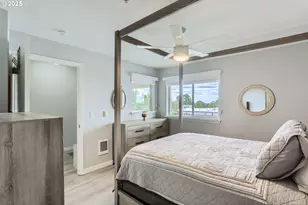 15320 NW Central Dr, Portland, OR 97229 - Photo 11