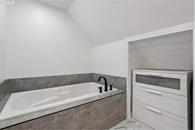 204 W Wilson St, Yacolt, WA 98675 - Photo 27