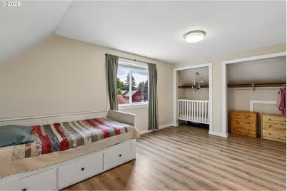 204 W Wilson St, Yacolt, WA 98675 - Photo 19