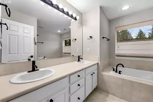 43 SE 46th Dr, Gresham, OR 97080 - Photo 23