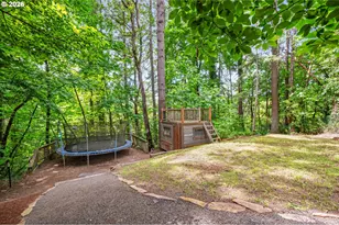 2031 Dogwood Dr, Eugene, OR 97405 - Photo 43