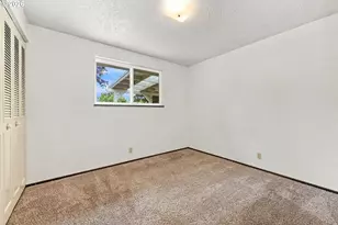 2040 Princeton Dr, Eugene, OR 97405 - Photo 23