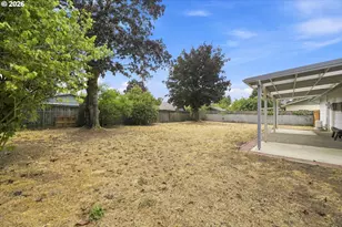 2040 Princeton Dr, Eugene, OR 97405 - Photo 39