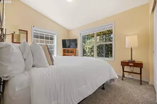 87786 E Creek Ridge Rd, Government Camp, OR 97028 - Photo 11
