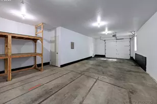 2768 SE 87th Ave, Portland, OR 97266 - Photo 25