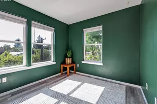 2768 SE 87th Ave, Portland, OR 97266 - Photo 23