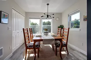 2768 SE 87th Ave, Portland, OR 97266 - Photo 9
