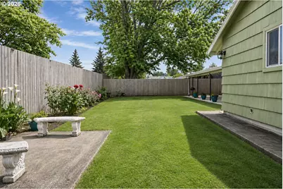 280 SE Evelyn Ave, Gresham, OR 97080 - Photo 25