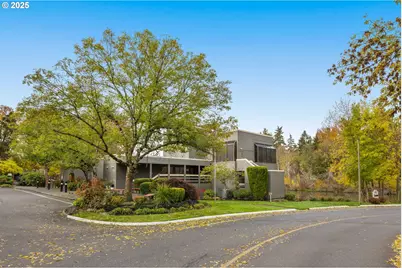 1696 NW Rolling Hill Dr, Beaverton, OR 97006 - Photo 27