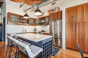 1420 NW Lovejoy St, Portland, OR 97209 - Photo 17