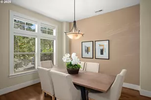 10546 SW Windwood Wy, Portland, OR 97225 - Photo 5