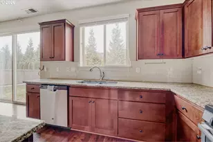 8633 SW Vale Ct, Wilsonville, OR 97070 - Photo 11