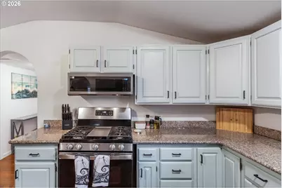 803 Elizabeth St, Kelso, WA 98626 - Photo 33