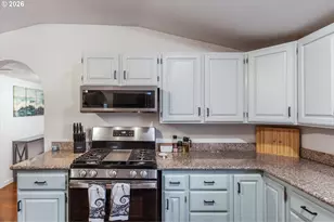 803 Elizabeth St, Kelso, WA 98626 - Photo 33