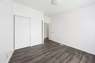 124 NW Trust St, Roseburg, OR 97471 - Photo 21