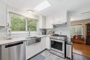 25780 Vera Ln, Veneta, OR 97487 - Photo 15