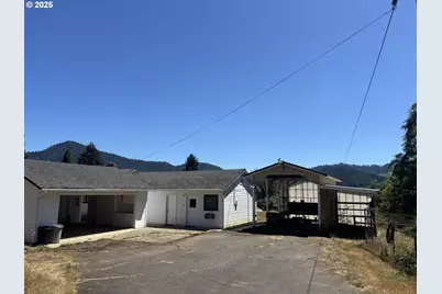 589 Mehlwood Ln, Glendale, OR 97442 - Photo 1