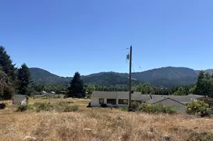 589 Mehlwood Ln, Glendale, OR 97442 - Photo 19