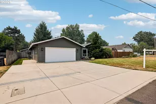 3495 Oak St, Hubbard, OR 97032 - Photo 3